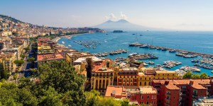 À Naples, Don Antonio rend les jeunes désœuvrés fiers de leur patrimoine