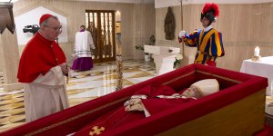 Les funérailles du pape François auront lieu samedi à 10h