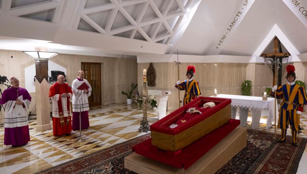 Corner Item Image - Le Rogito du pape François, un texte pour l’éternité