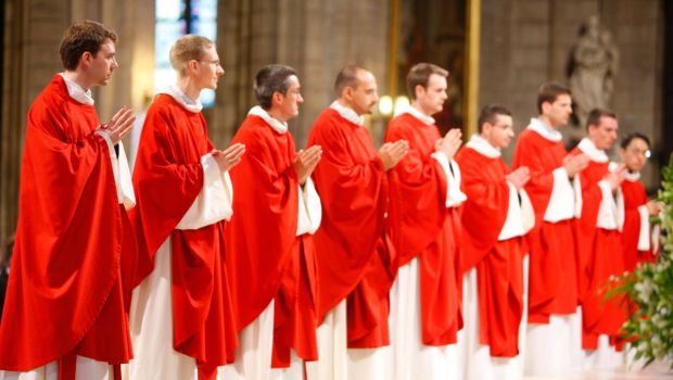 Une enquête inédite révèle des prêtres « heureux » dans leur vocation