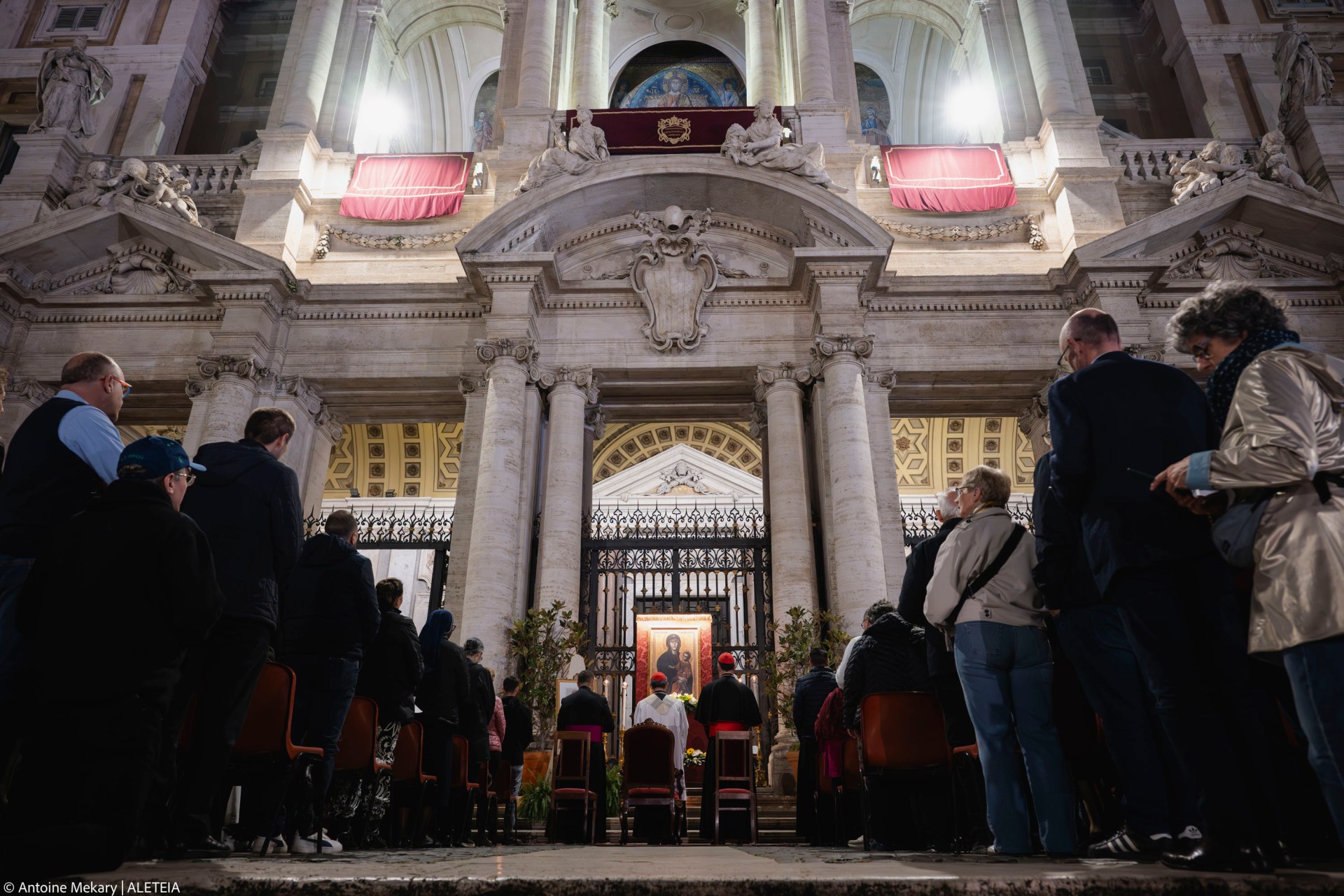 POPE FRANCIS ROSARY PRAYER SANTA MARIA MAGGIORE