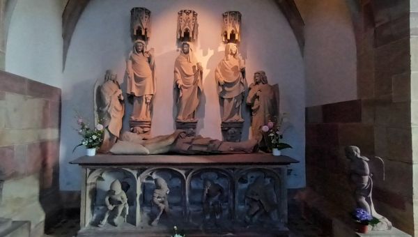 Corner Item Image - Les saints-sépulcres alsaciens, joyaux de l’art chrétien
