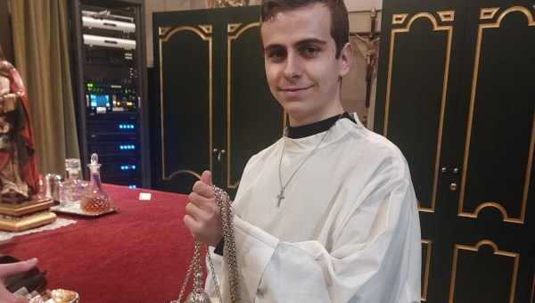 catecúmeno, será bautizado en la vigilia pascual