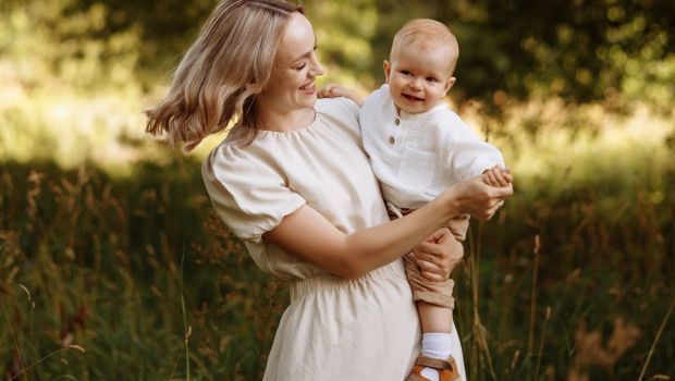 woman-with-baby