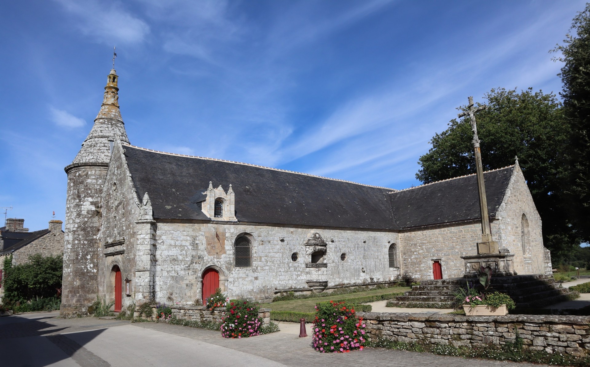 Le Guerno (Morbihan) église Sainte Anne