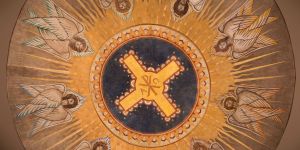 Les splendides fresques de la cathédrale de Nanterre