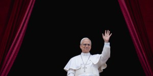 &#8220;Jamais plus la guerre&#8221;, l&#8217;appel à la paix du pape Léon XIV 