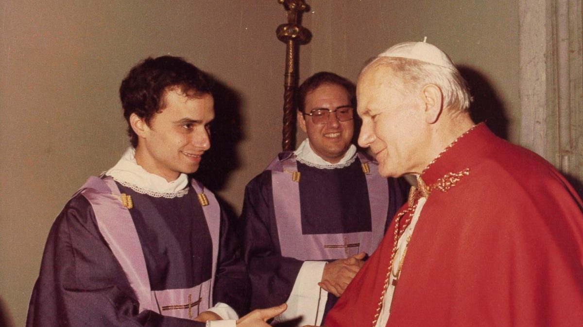 Robert-Prevost-with-Pope-John-Paul-II-01-e1746792556160.jpg