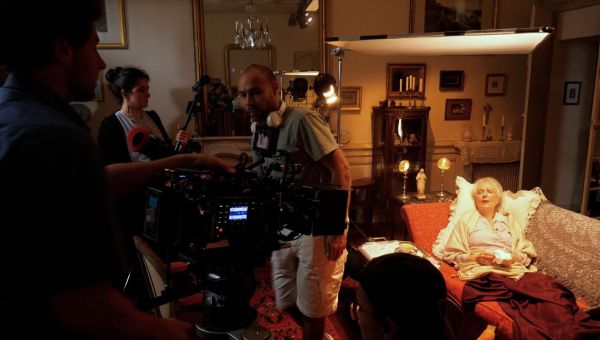 Corner Item Image - [VIDÉO] Sur le tournage de la comédie “De mauvaise foi”