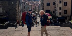 Mais que fait Alexandra Lamy sur le chemin de Compostelle ?