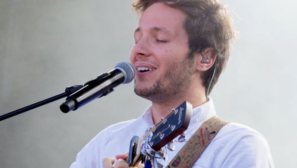 CHANTEUR-VIANNEY-MUSIQUE