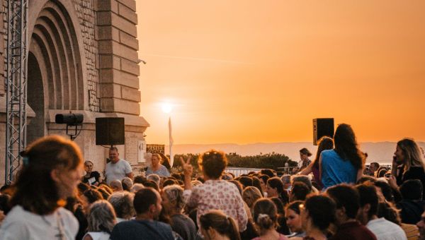 Corner Item Image - Un festival de théâtre au pied de la Bonne Mère qui prend de l’ampleur