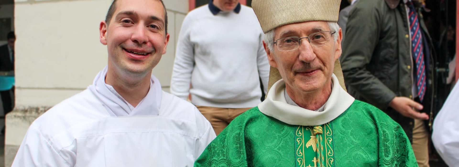 Matthieu-Debarre-et-Mgr-Delmas-diocese-dAngers.jpg