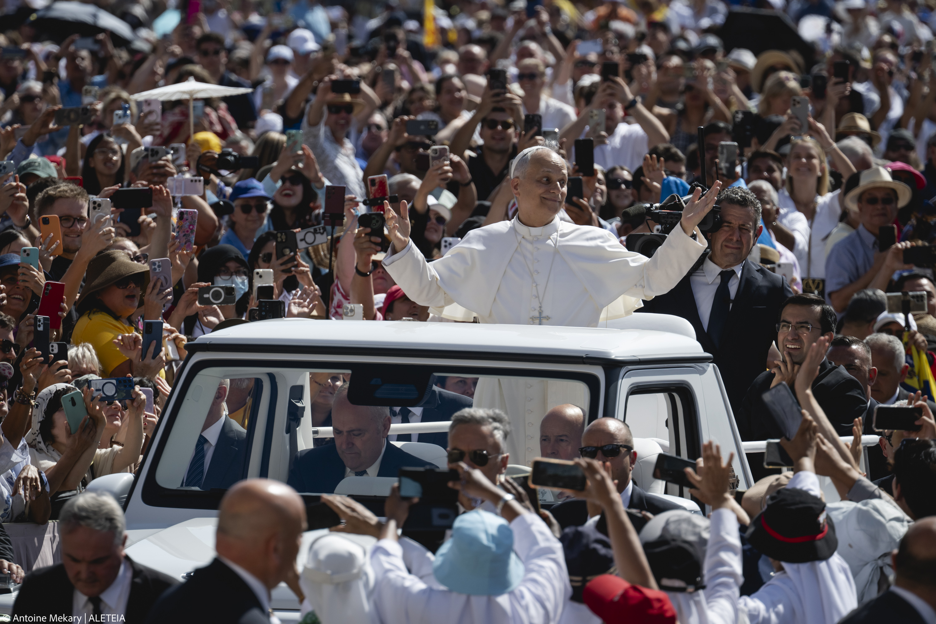 {"rendered":"[EN IMAGES] Audience g\u00e9n\u00e9rale du pape L\u00e9on XIV"}