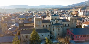 Un nouveau très jeune “co-prince d’Andorre”