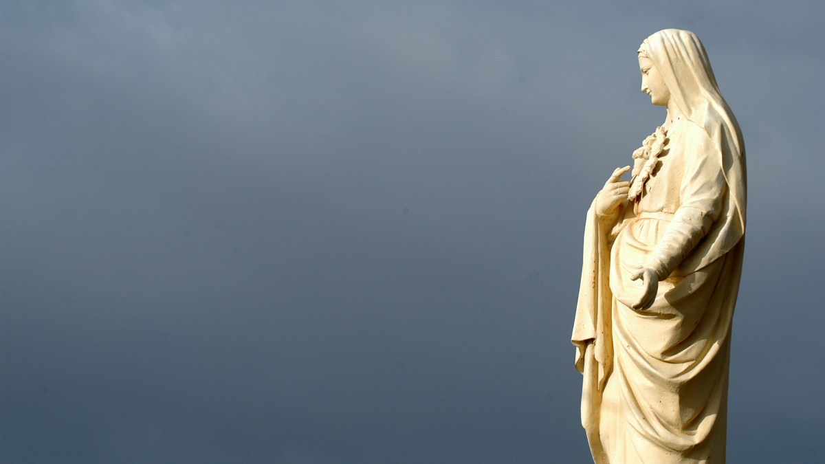 VIERGE-MARIE-GODONG