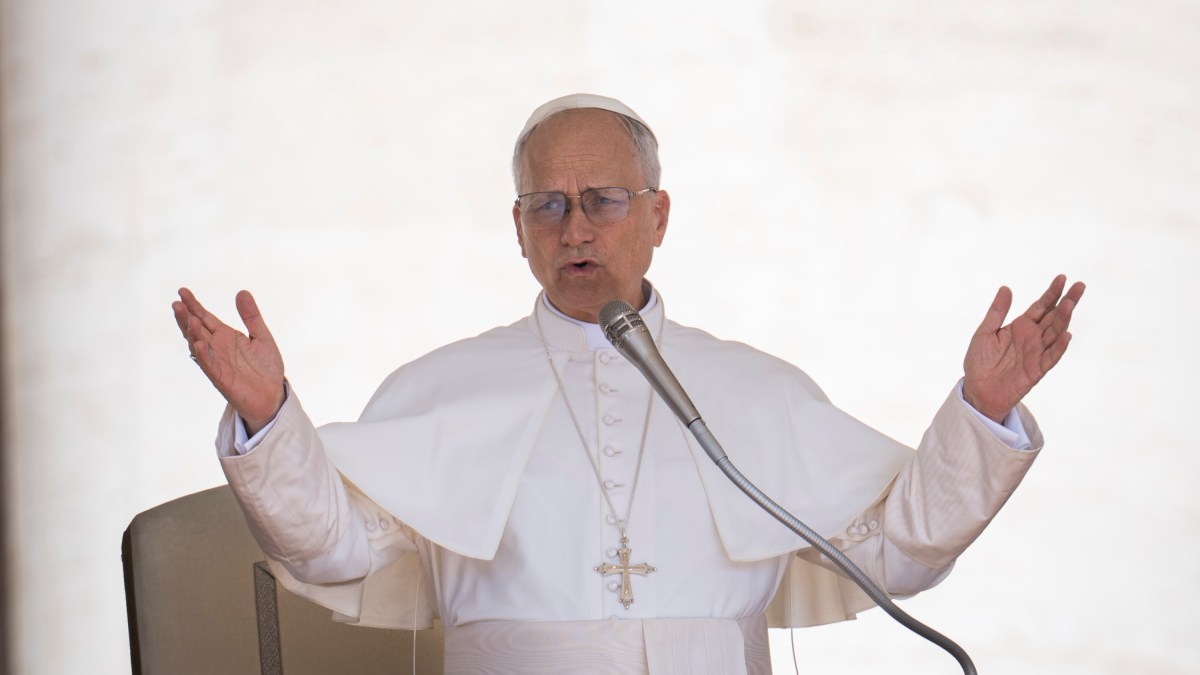 pope-leo-xiv-general-audience-st-peters-square-vatican