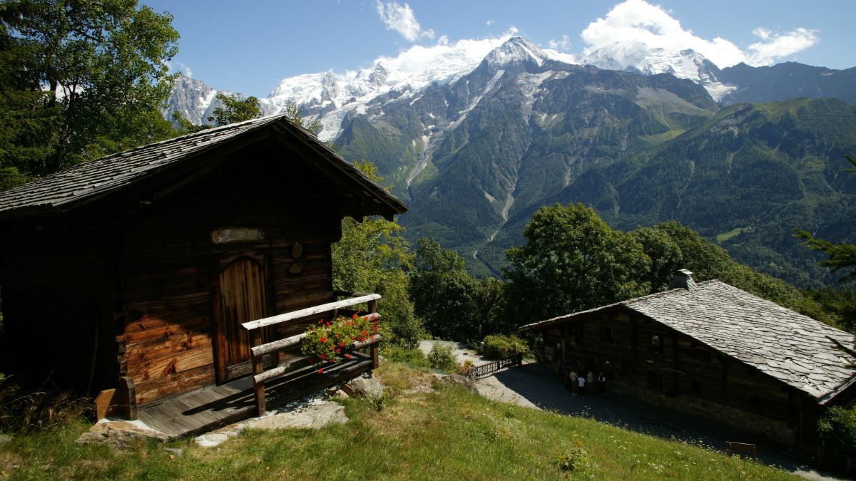 Foyer-de-Charite-de-la-Flatire-.jpg