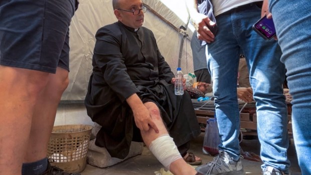 Gaza-parish-attack-priest