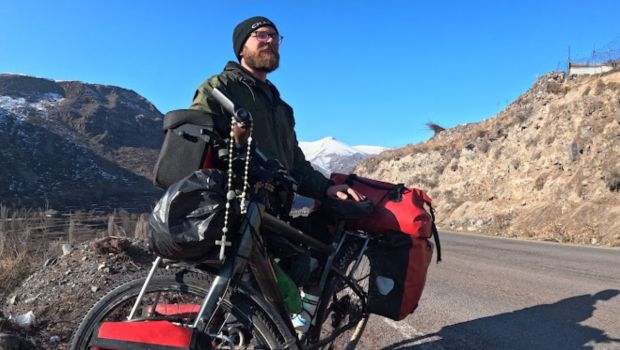 Louis-Xavier Durieux, 11.000 kilomètres à vélo sur les routes de la foi