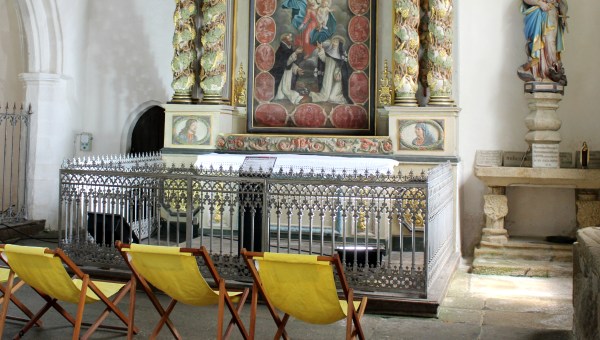 Corner Item Image - Cet été visitez une chapelle dans un transat !