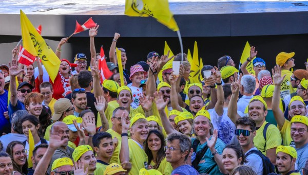 SUPPORTERS-TOUR-DE-FRANCE-2025-AFP