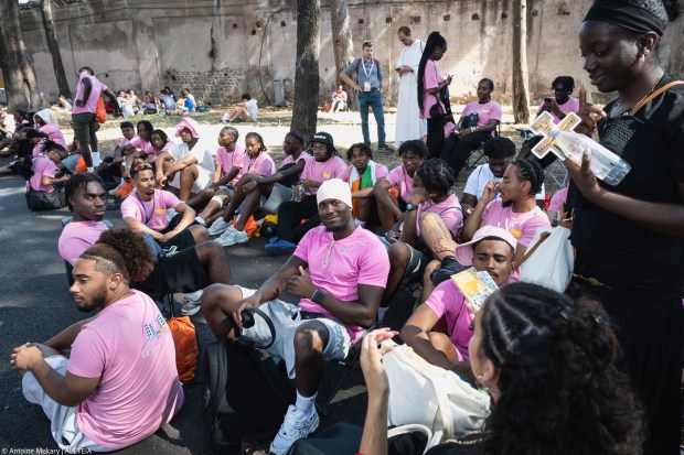 french-pilgrims-holy-door-st.-john-lateran-jubilee-youth-rome-2025
