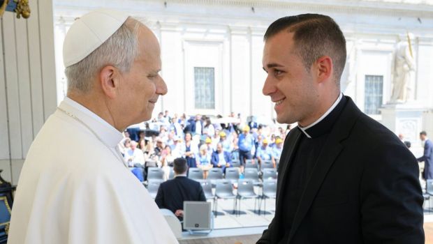 LEON-XIV-MIGUEL-TOVAR-PRETRE-CAPTURE-X