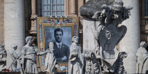 Ils ont rejoint le cortège des saints en 2025