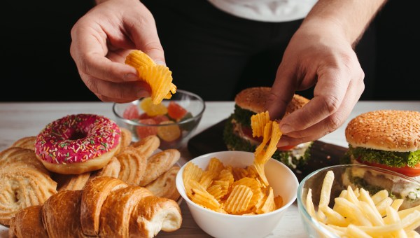 GRAS-NOURRITURE-shutterstoc