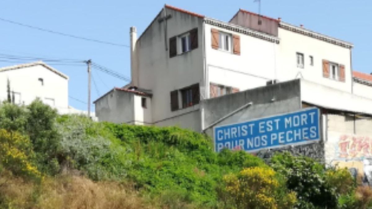 UNE-MARSEILLE.jpg