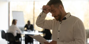 Face au bégaiement, la belle leçon de Moïse