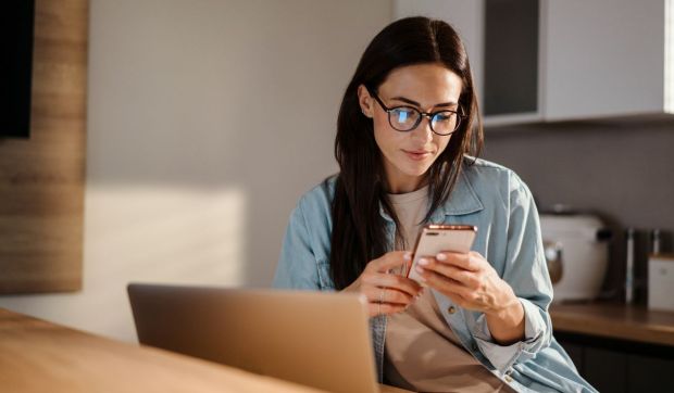 Corner Hero Image - L’intelligence artificielle peut-elle remplacer l’accompagnement spirituel d’un prêtre ?