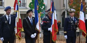 Ces jeunes porte-drapeaux qui honorent la mémoire des anciens combattants