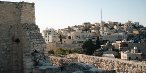 Taybeh : une communauté chrétienne à bout face aux incursions répétées de colons