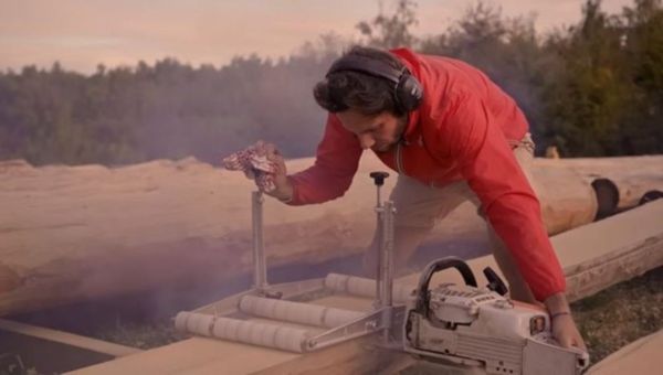 Corner Item Image - “Construire plutôt que produire”, le nouveau refrain de Vianney