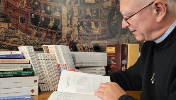 Corner Item Image - La Nouvelle Revue théologique, pour faire connaître Celui “qui fait toutes choses nouvelles”