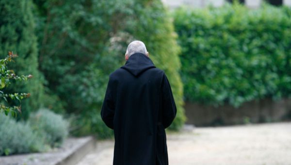 moine-abbaye-de-solesmes