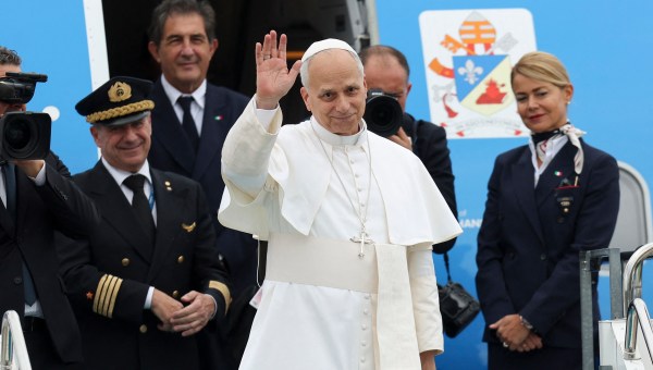 pope-leo-xiv-istanbul-ataturk-airport-afp-