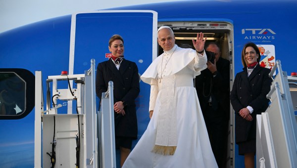 pope-leo-xiv-plane-turkey-lebanon