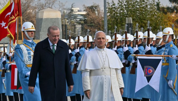 pope-leo-xiv-plane-turkey-lebanon-
