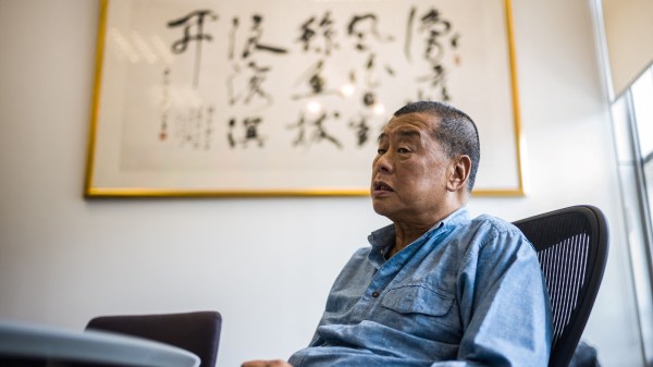 Hong Kong : désormais condamné, le long calvaire judiciaire de Jimmy Lai