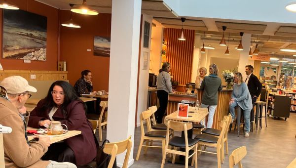 Corner Item Image - Les cafés paroissiaux, ces lieux où l’hospitalité chrétienne prend chair
