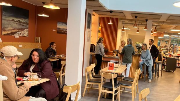 Les cafés et bars paroissiaux, là où l’hospitalité chrétienne prend chair