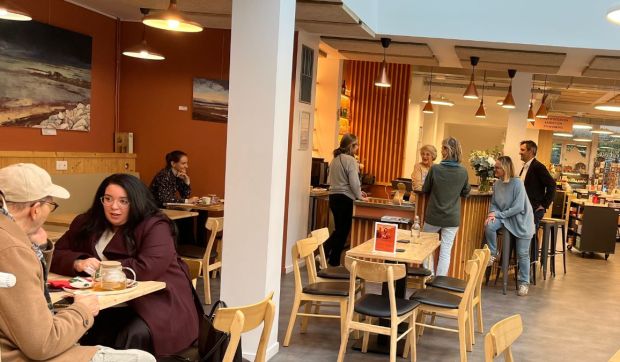 Corner Hero Image - Les cafés paroissiaux, ces lieux où l’hospitalité chrétienne prend chair