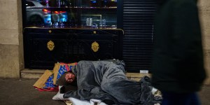 Face à une baisse des températures soudaine, des départements déclenchent le Plan grand froid