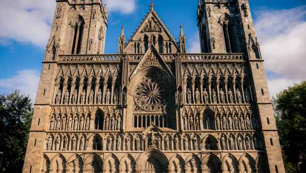 Corner Item Image - La cathédrale médiévale gothique la plus septentrionale