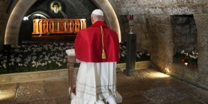 Quatre attitudes vitales enseignées par saint Charbel selon Léon XIV