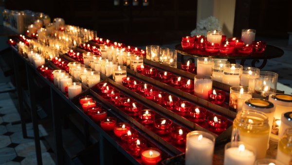 Corner Item Image - [VIDÉO] Une belle manière de propager la lumière