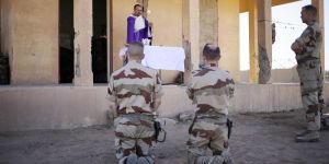 Dans les armées et dans l’Église, le retour de la “force d’âme”
